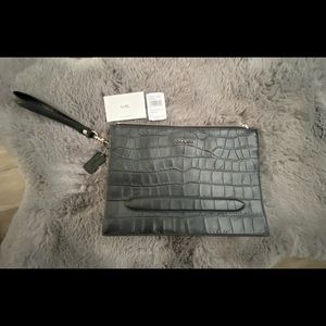 New Coach Men's Line Croc-embossed Leather Pouch